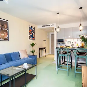 Oomph Deluxe Ruska Wrocław